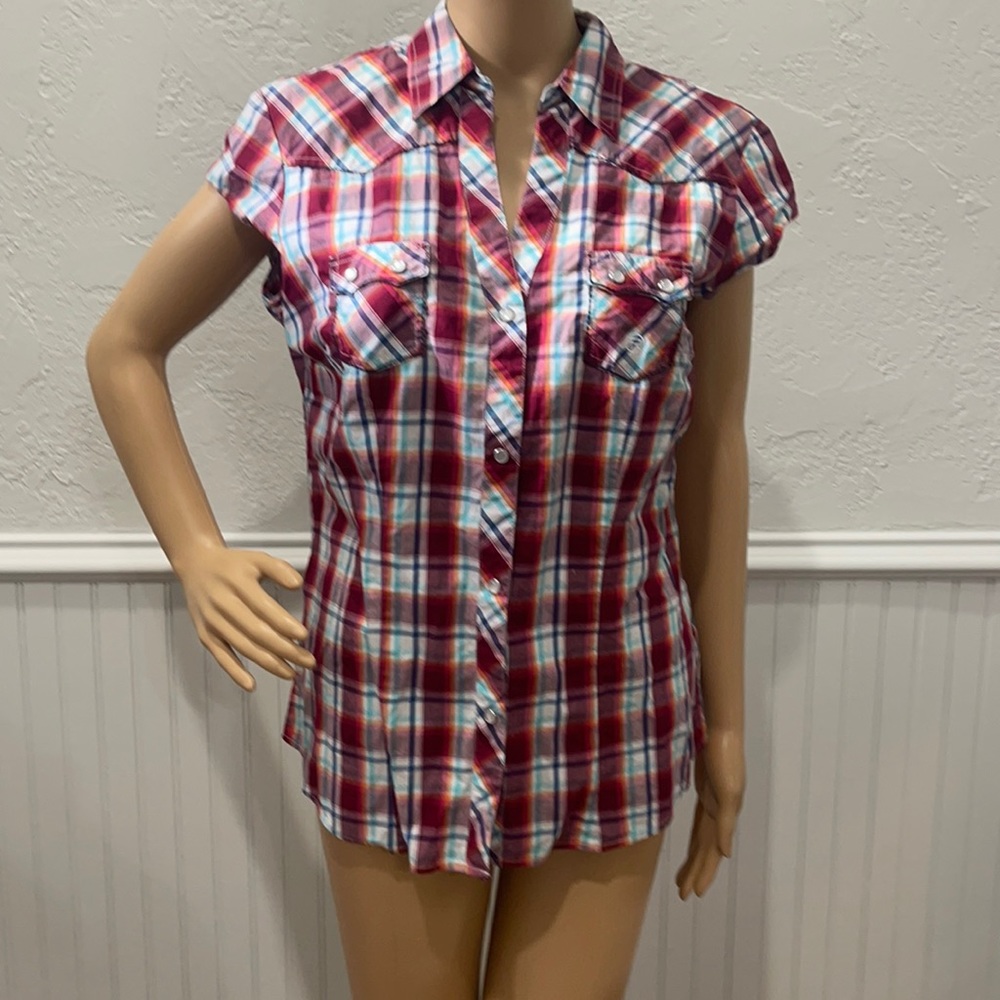 Roper Large Pearl Snap Tank Top